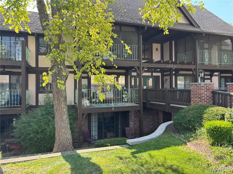 1440 Heritage Landing #105, Saint Charles, MO 63303 - #2