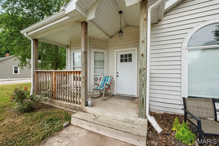 306 Staunton Road, Troy, IL 62294 - #2