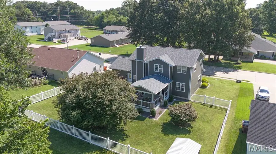 407 Sunset Drive, Vandalia, IL 62471 - #3