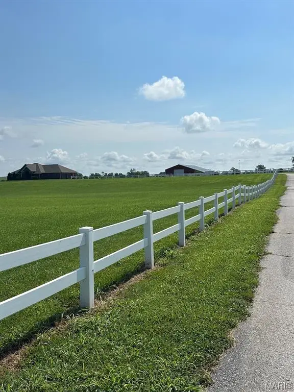 21880 Highway B, Lebanon, MO 65536 - #3