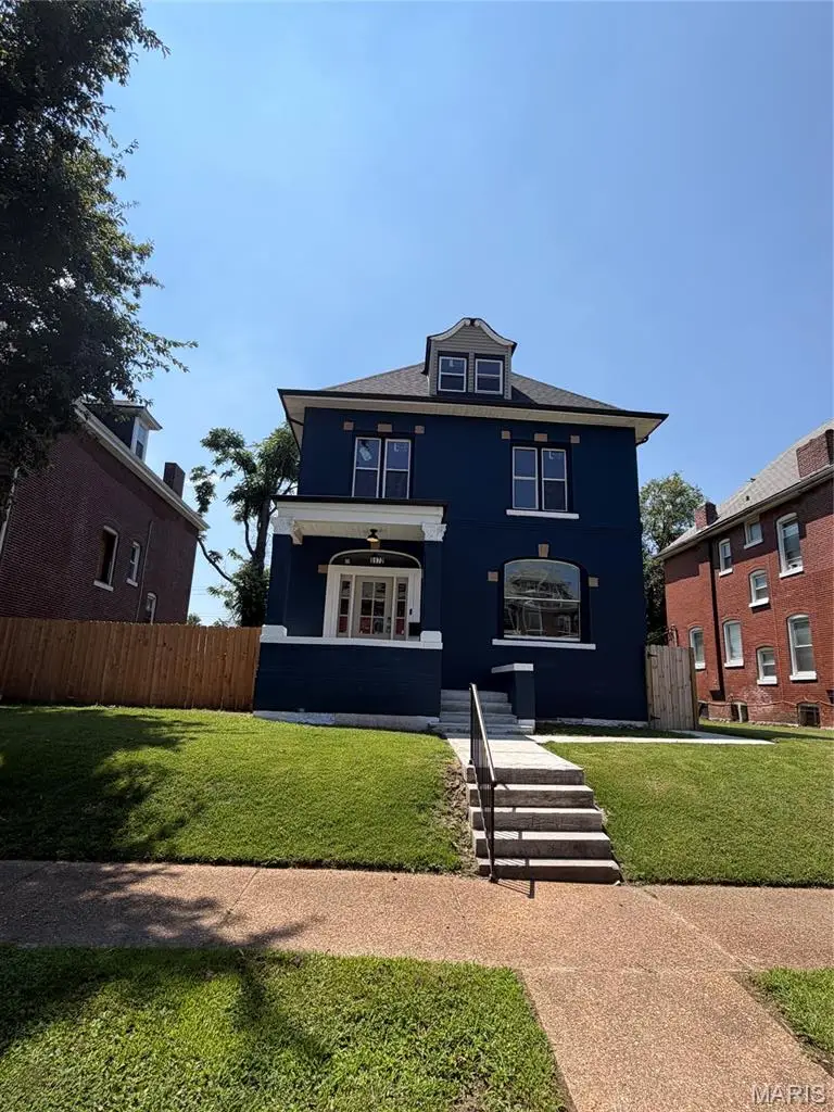 5172 Vernon Avenue, Saint Louis, MO 63113 - #2