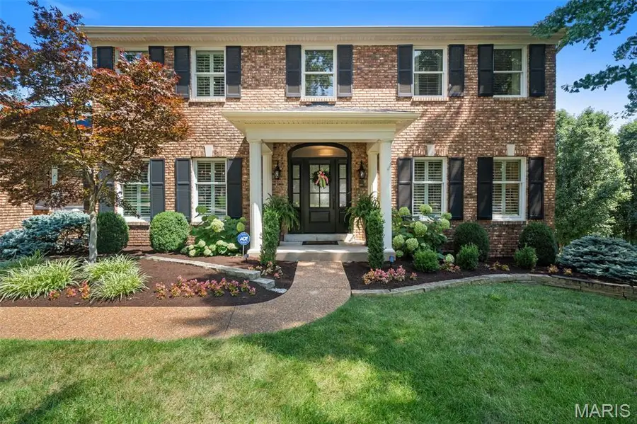 608 Westledge Court, Des Peres, MO 63131 - #3