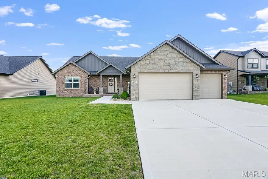 413 Rumsfeld Drive, Troy, IL 62294 - #2