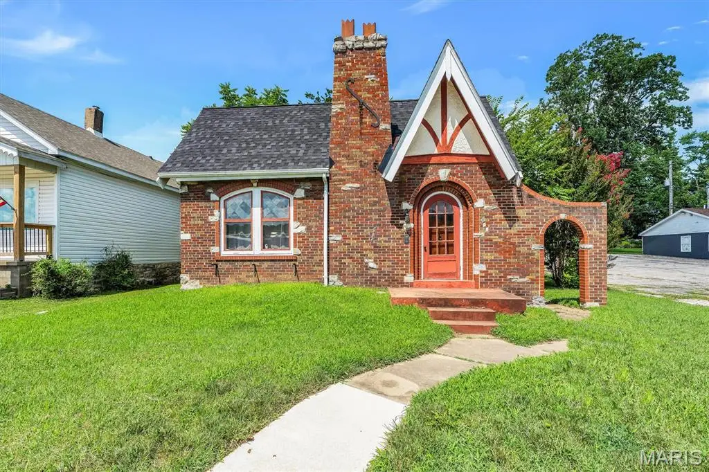 810 N Main Street, De Soto, MO 63020 - #1