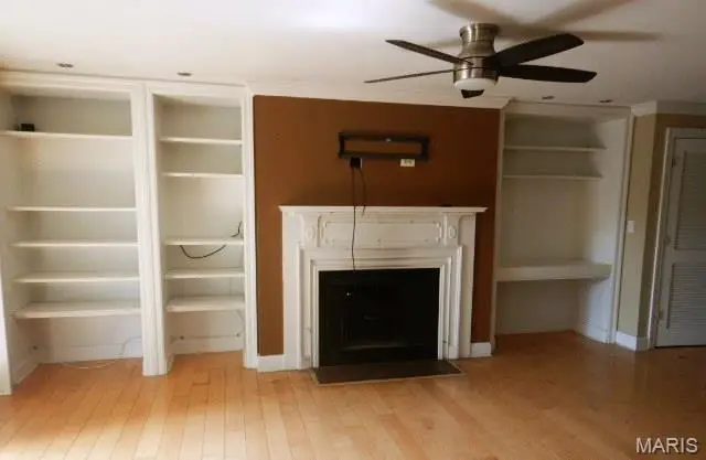 950 E Rue De La Banque #L7, Saint Louis, MO 63141 - #2