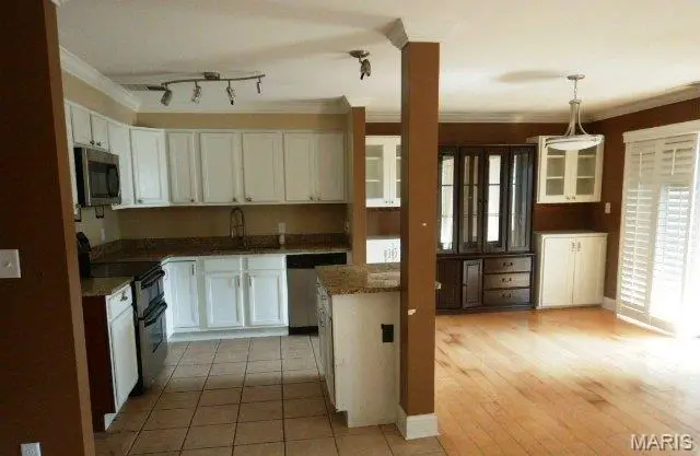 950 E Rue De La Banque #L7, Saint Louis, MO 63141 - #3