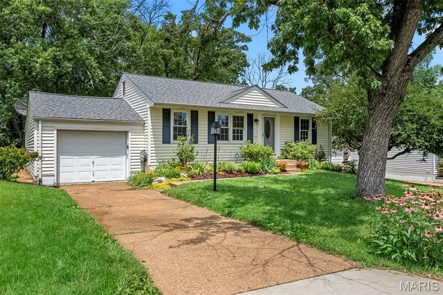 10831 Lawnbrook Drive, Concord, MO 63123 - #2