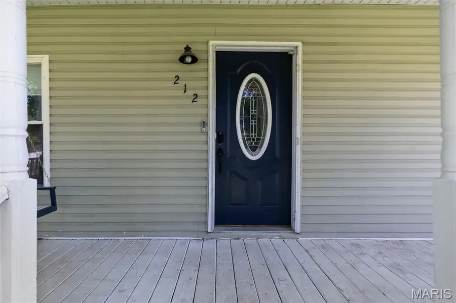 212 W Davidson Avenue, Chaffee, MO 63740 - #2