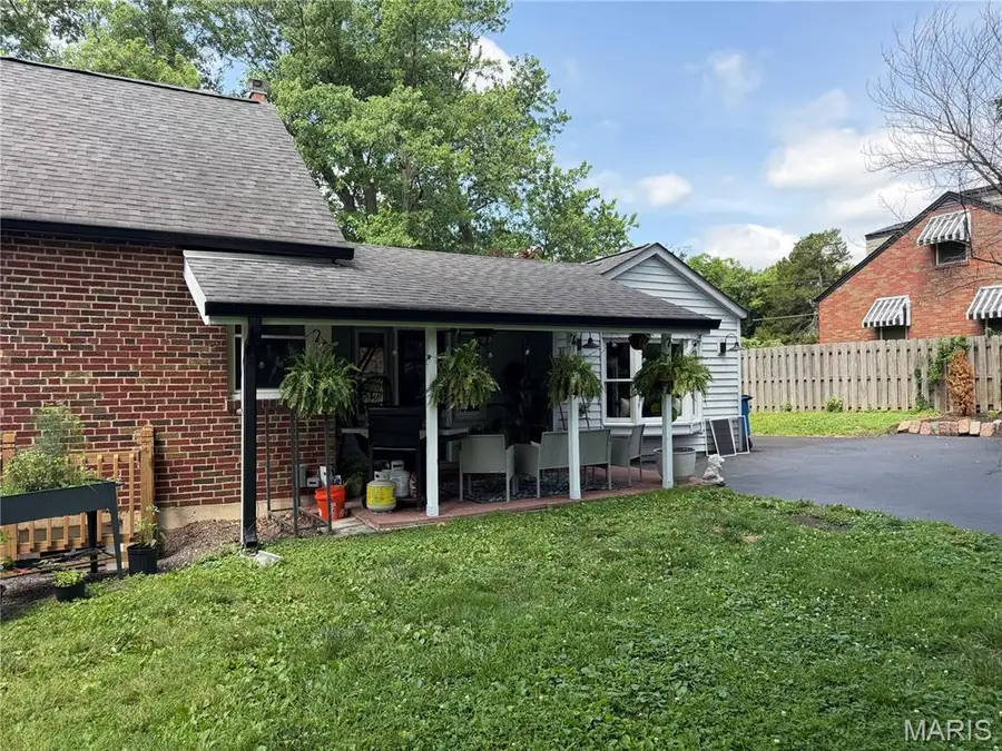 4643 Theiss Road, Saint Louis, MO 63128 - #2