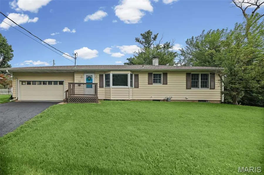 758 2nd Street, Bethalto, IL 62010 - #3