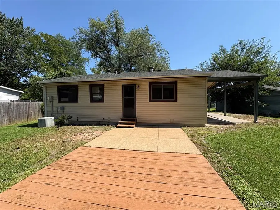 34 Orchard Hills Drive, Saint Peters, MO 63376 - #3