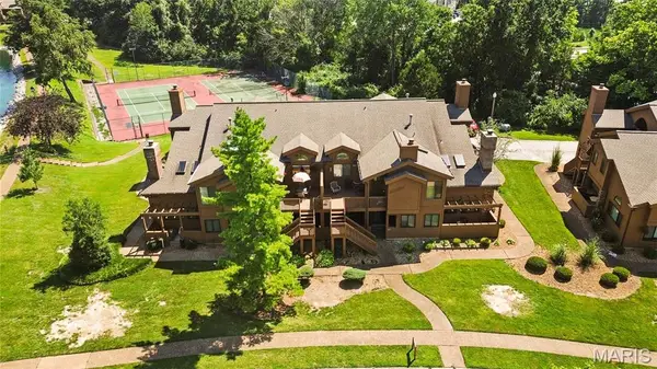 1702 Hemingway Lane #D, Weldon Spring, MO 63304