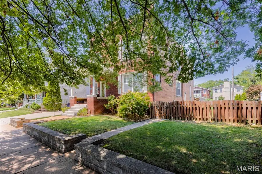 5229 Lansdowne Avenue, Saint Louis, MO 63109 - #2