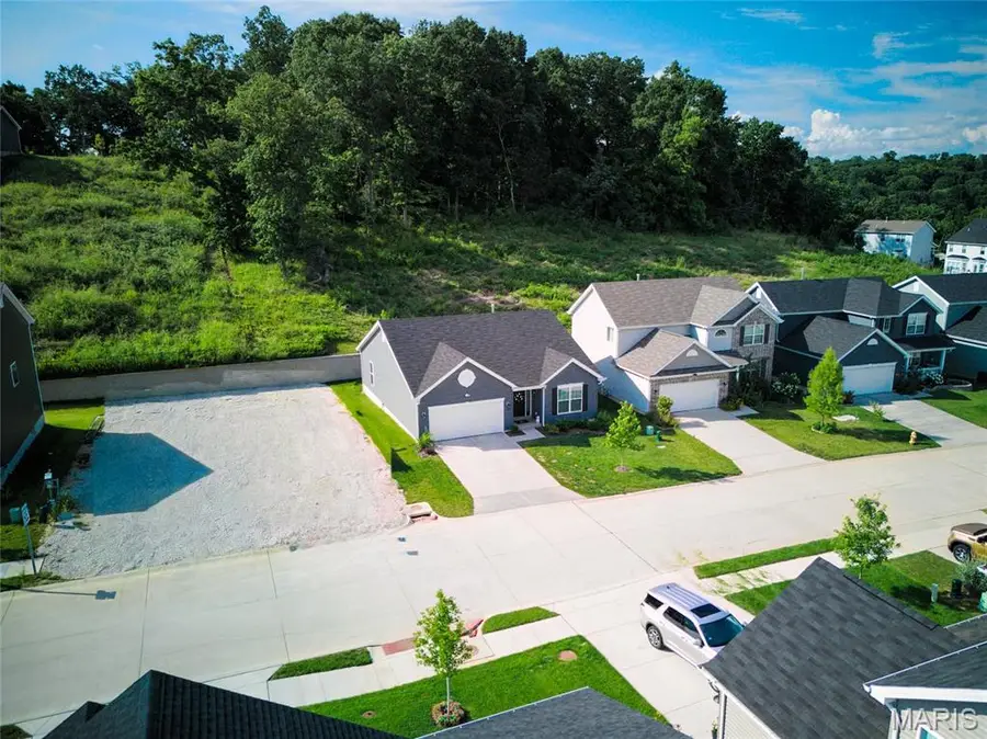 1207 Winding Bluffs Way, Fenton, MO 63026 - #3
