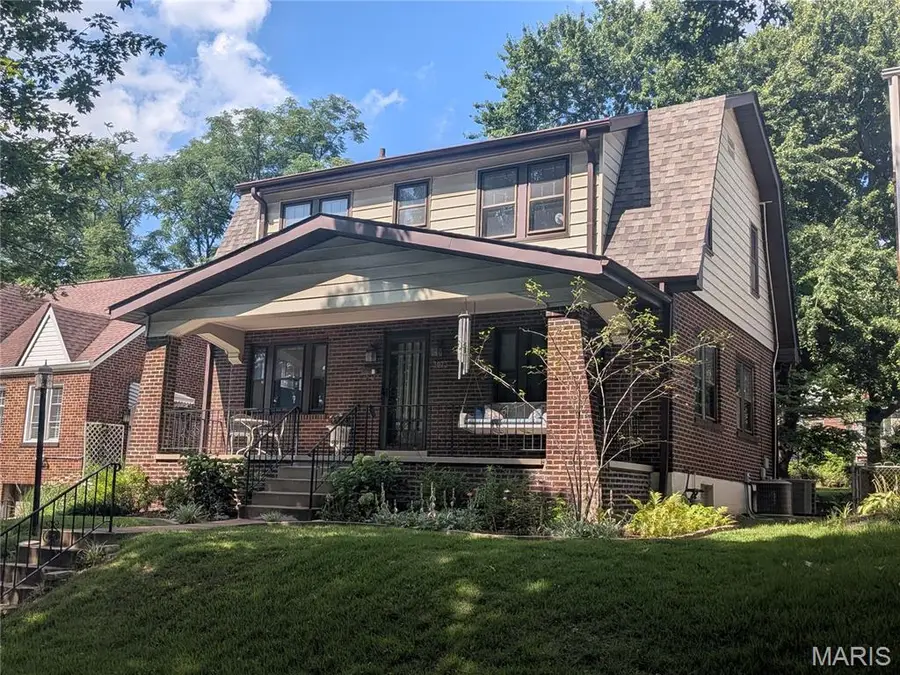 3073 Andover Drive, Saint Louis, MO 63121 - #2
