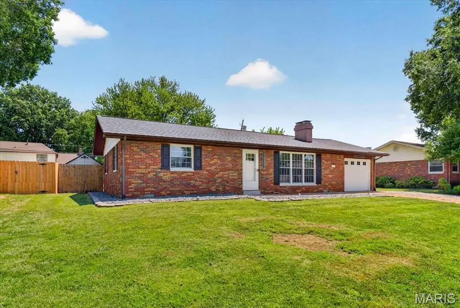 14 Stacy Drive, Fairview Heights, IL 62208 - #3