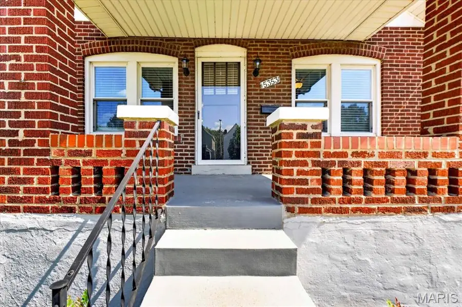 5353 Odell Street, Saint Louis, MO 63139 - #2