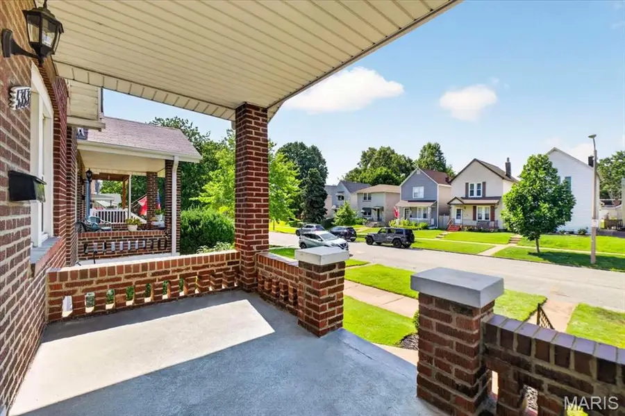 5353 Odell Street, Saint Louis, MO 63139 - #3