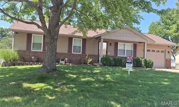 4 Vanguard Drive, St Peters, MO 63376