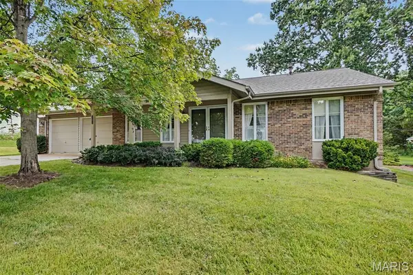 1301 Mautenne Drive, Manchester, MO 63021