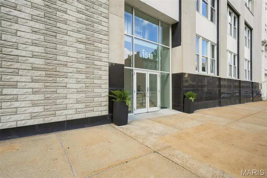 1511 Locust Street #807, Saint Louis, MO 63103 - #2