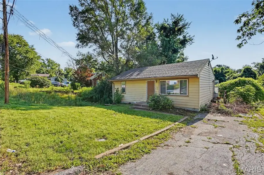 10068 Stimson Drive, Saint Louis, MO 63137 - #3