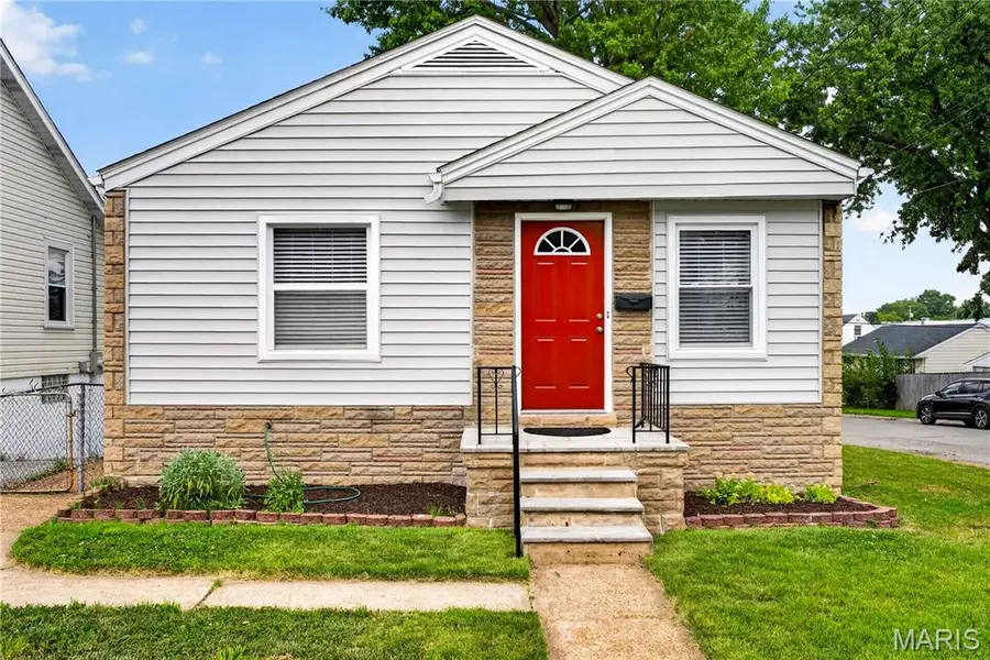 3345 Macklind Avenue, Saint Louis, MO 63139 - #2