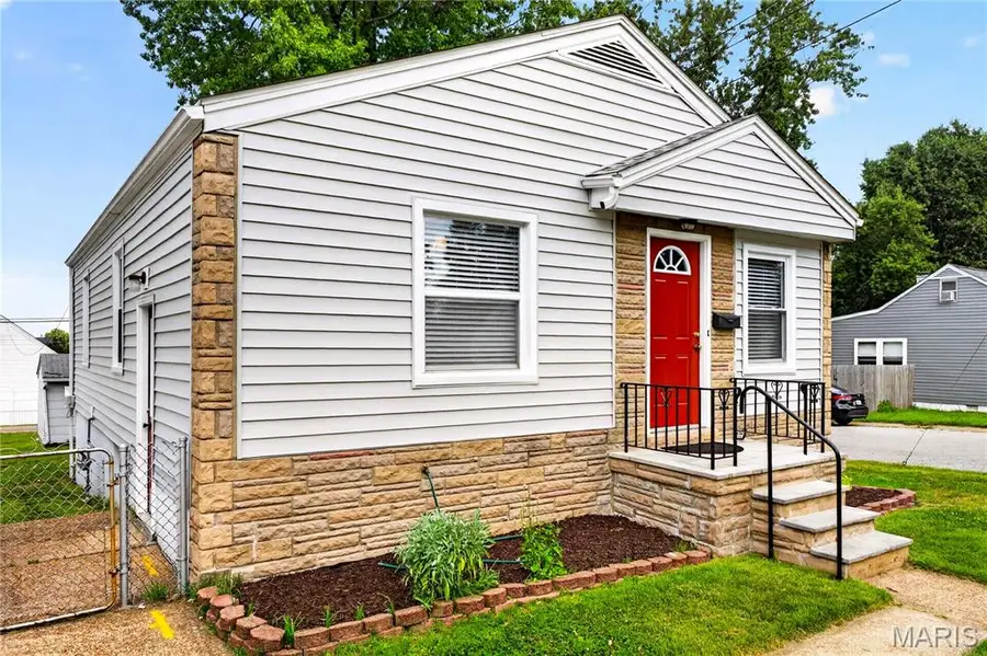 3345 Macklind Avenue, Saint Louis, MO 63139 - #3