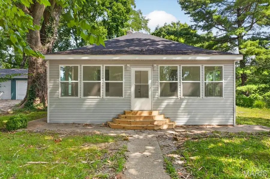 2720 Walnut Street, Alton, IL 62002 - #2