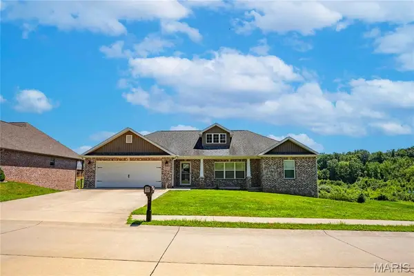 1945 Williamsburg Drive, Cape Girardeau, MO 63701