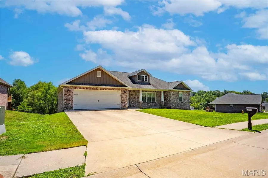 1945 Williamsburg Drive, Cape Girardeau, MO 63701 - #2