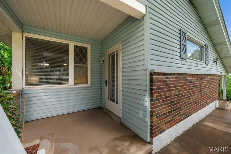 2353 Berwyn Drive, Moline Acres, MO 63136 - #2