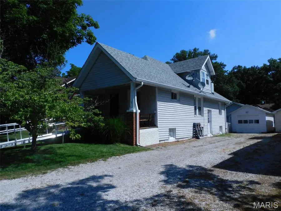 412 S Virginia Avenue, Belleville, IL 62220 - #3