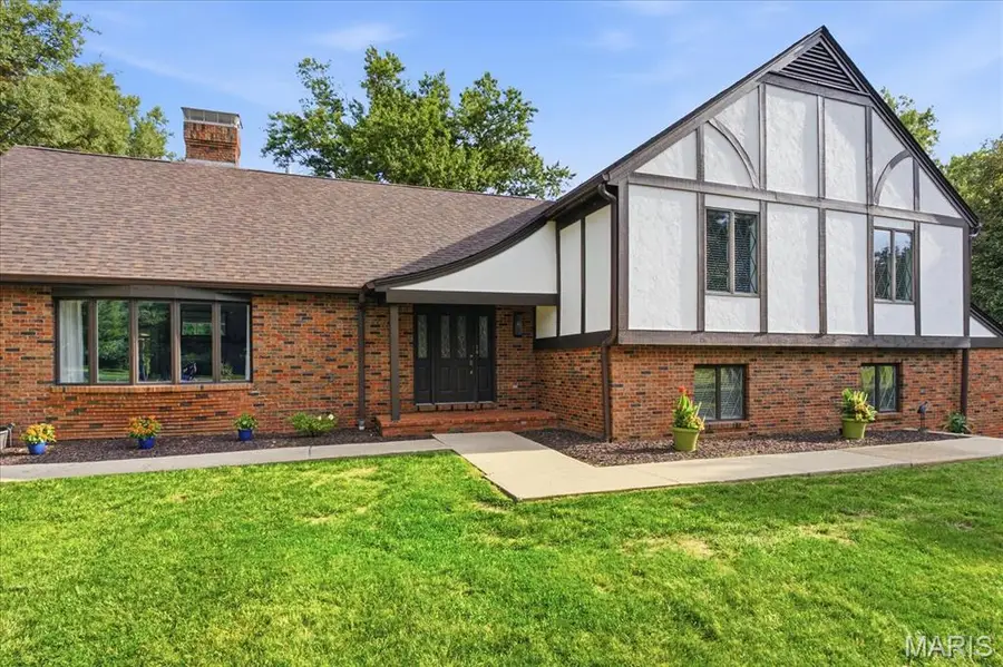 10 Brighton Place, Shiloh, IL 62221 - #3