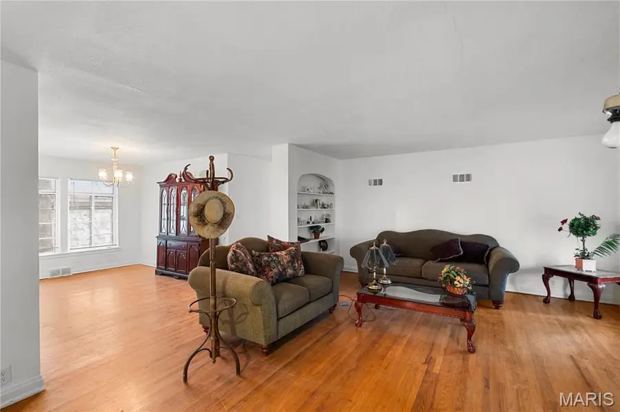110 E Main Street, Hayti, MO 63851 - #3