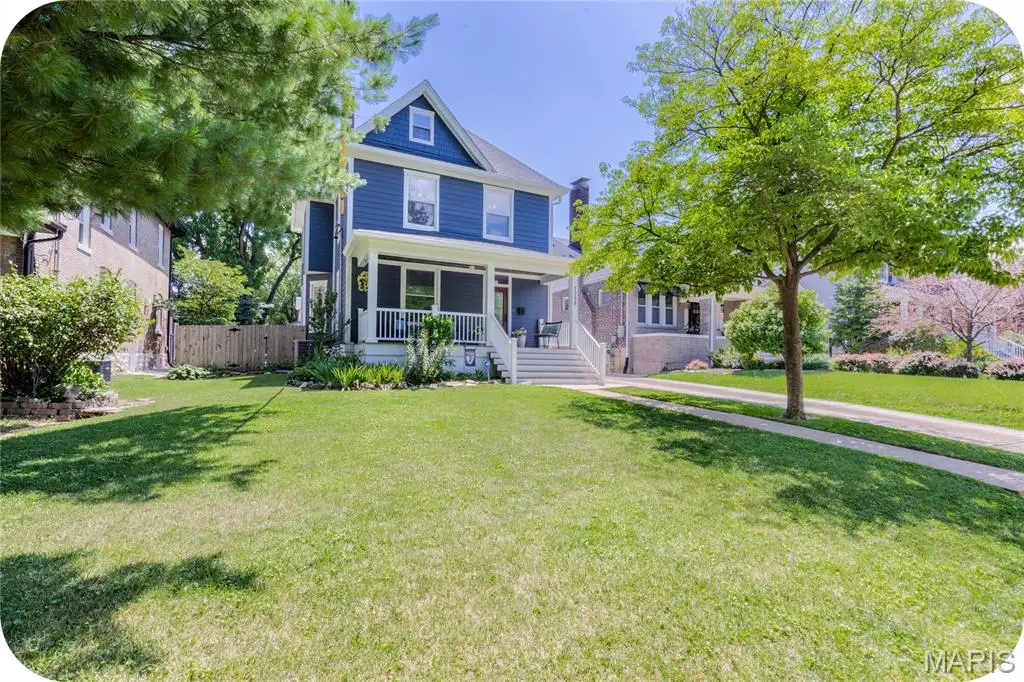 7358 Flora Avenue, Maplewood, MO 63143 - #1