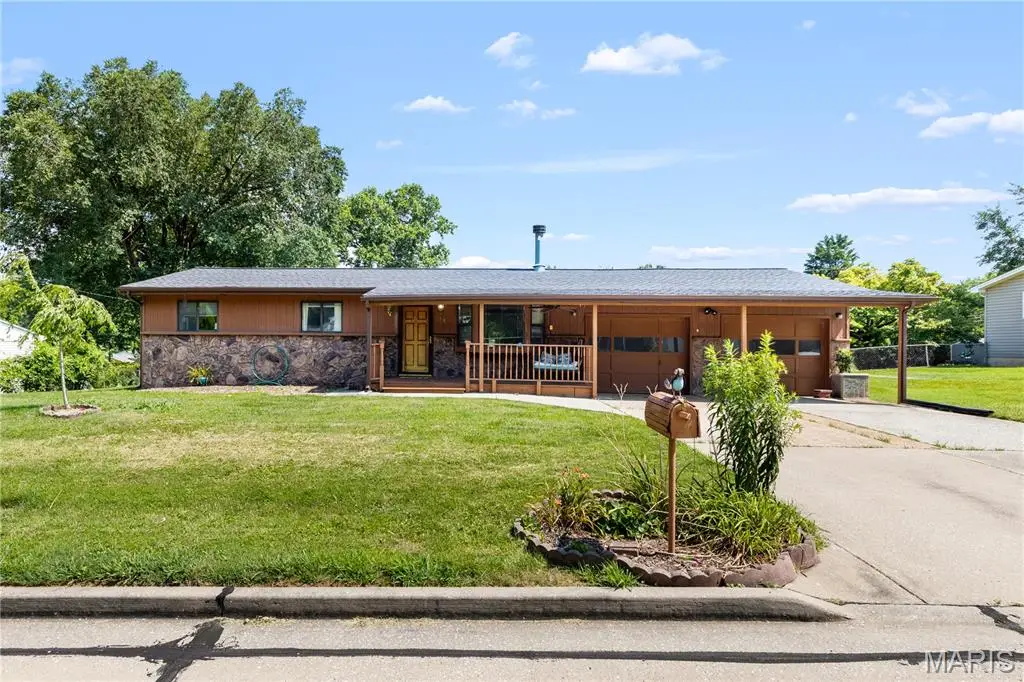 85 Susan Drive, Saint Charles, MO 63301 - #1