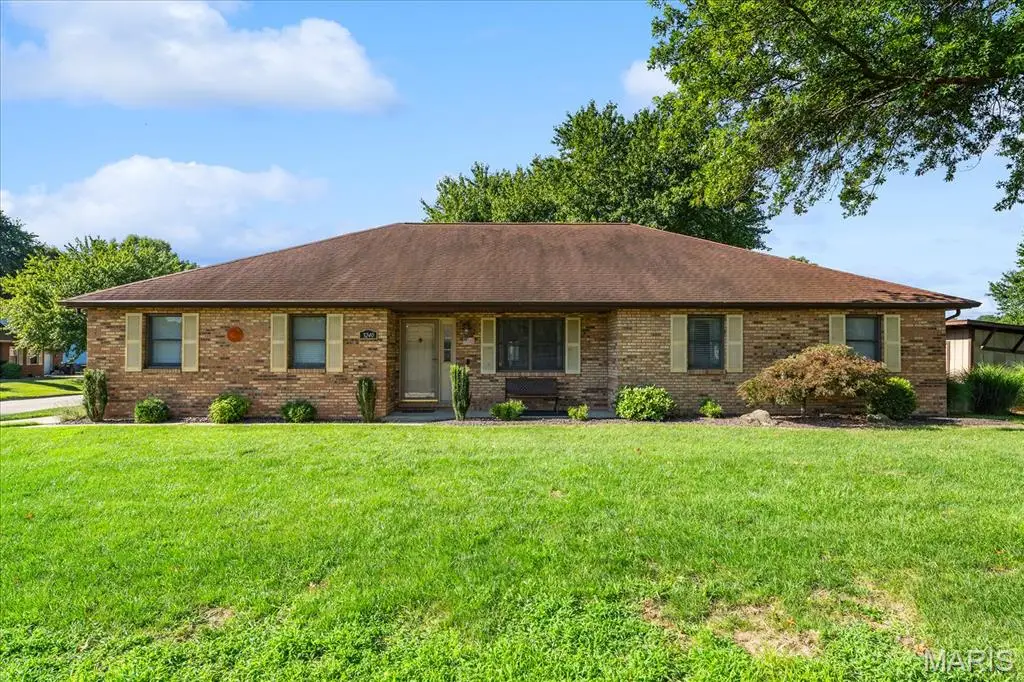 3240 Fielding Lane, Belleville, IL 62221 - #1