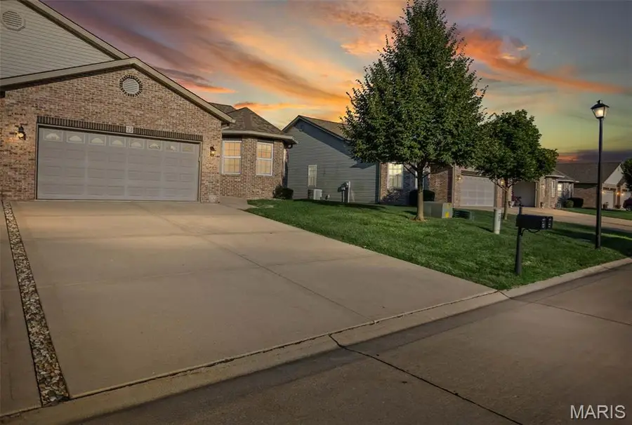 23 Klein Drive, Bethalto, IL 62010 - #2