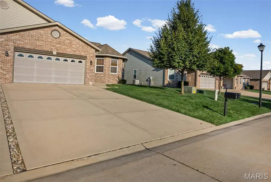 23 Klein Drive, Bethalto, IL 62010 - #3