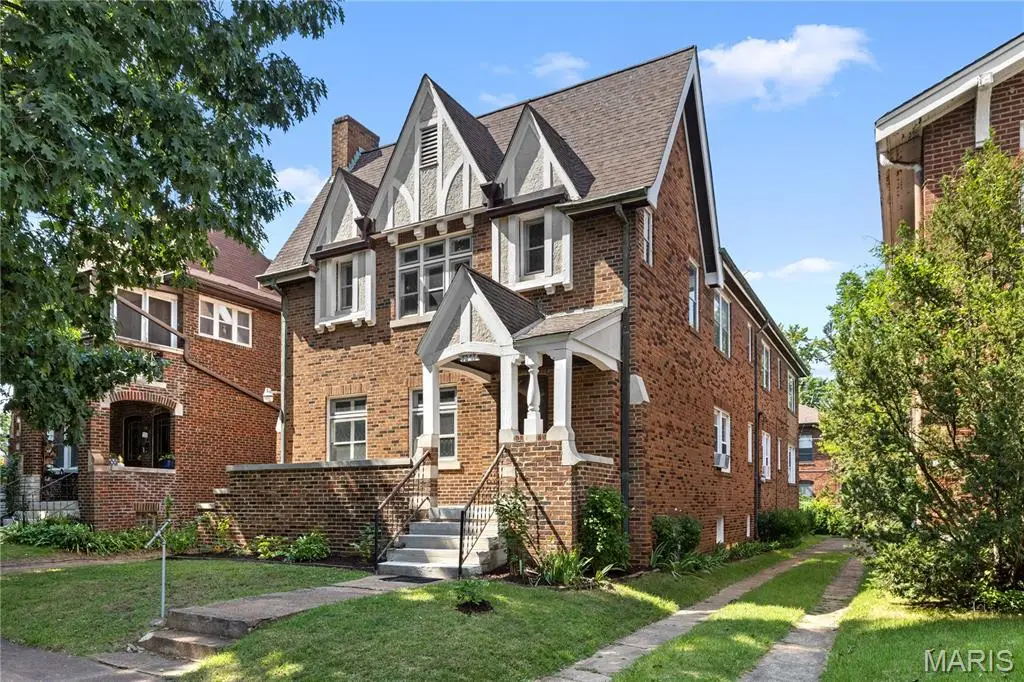 7257 Amherst Avenue, University City, MO 63130 - #1