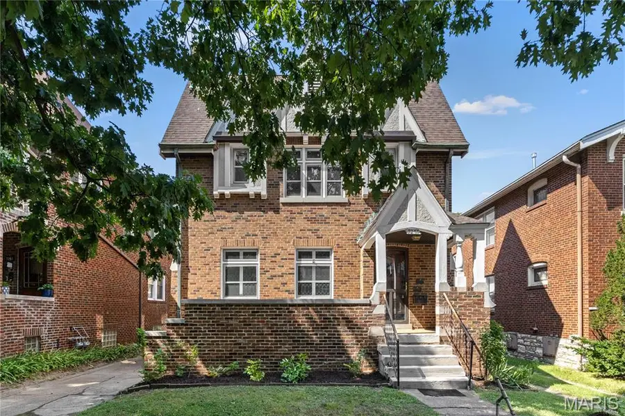 7257 Amherst Avenue, University City, MO 63130 - #2
