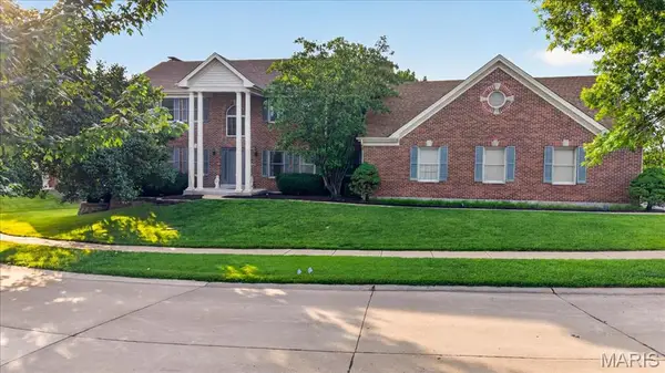 2259 Sycamore Drive, Chesterfield, MO 63017