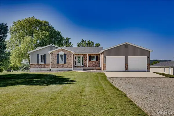 4 Mcclanahan Road, Farmington, MO 63640