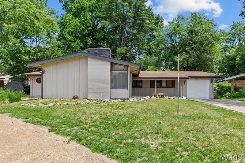 12 Country Lane, Florissant, MO 63033 - #2