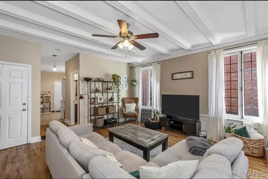 5138 Waterman Boulevard, Saint Louis, MO 63108 - #2
