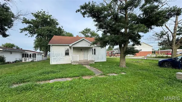 101 Walnut Street, Kane, IL 62054