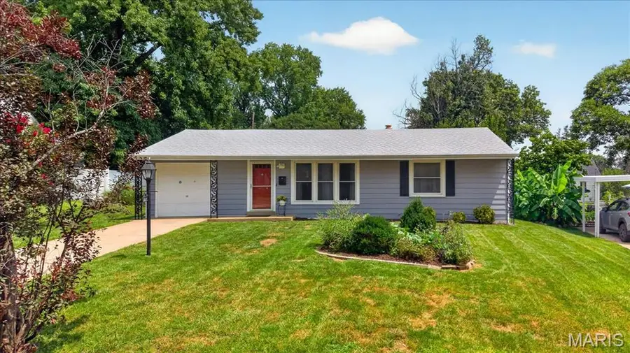 7017 Deerpath Drive, Saint Louis, MO 63123 - #2