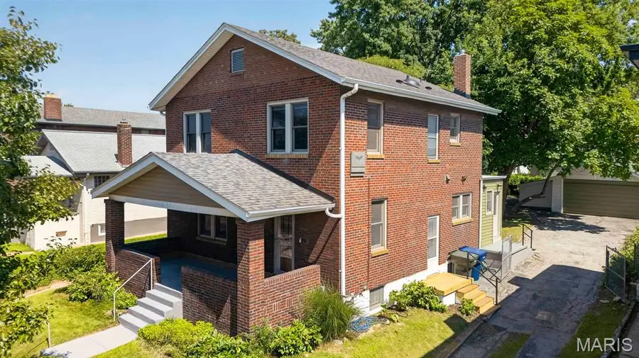 6125 W Park Avenue, Saint Louis, MO 63139 - #2