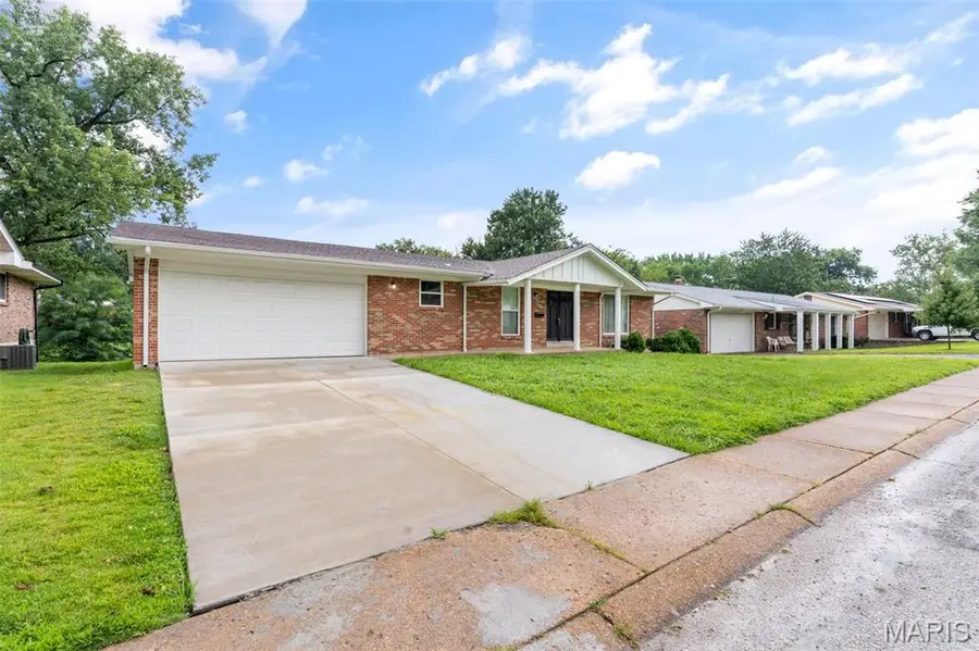 8033 Amherst Avenue, University City, MO 63130 - #2